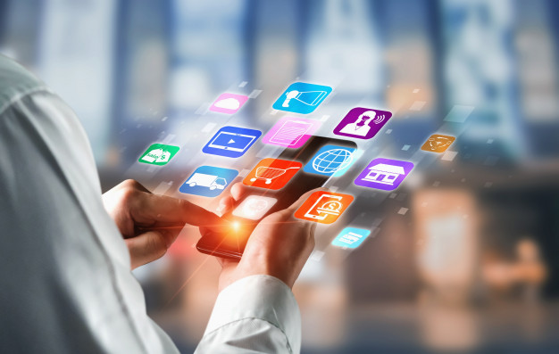 7 Reasons Why Your Business Needs a Mobile App